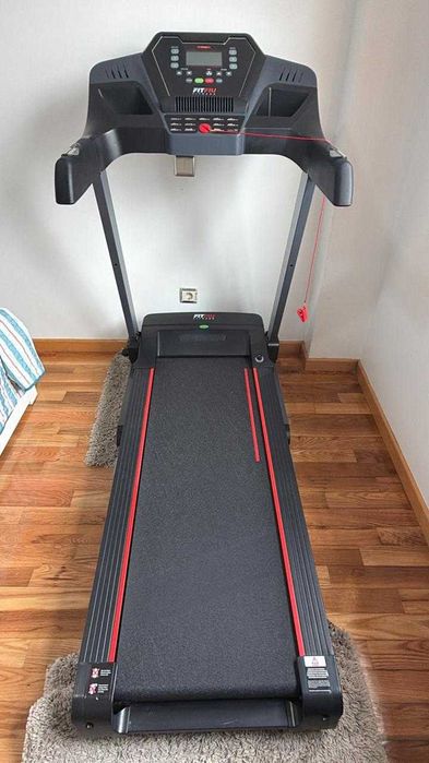 Esteira FITFIU Fitness MC-500 - Até 18 km/h para treinos ilimitados