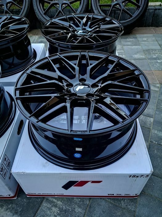 gonagona 　ROSYANGELISカスタム 商品 OKAZJA! Felgi Japan Racing JR28 18