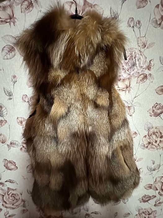 Жилет з натурального хутра