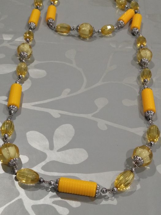 A ESTREAR - Colares sem brincos (com uma ou duas voltas)