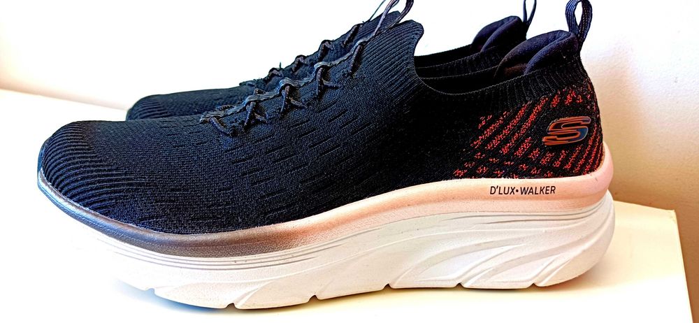 SKECHERS D’Lux Walker Let It Glow black rose gold tanio 99 zł