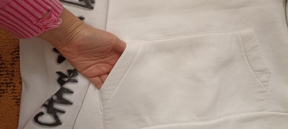 Стильний костюм на флісі для дівчинки 152см білий