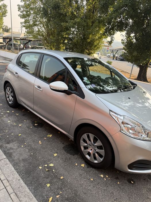 Peugeot 208 1.2 Like - 2017- COMO NOVO!
