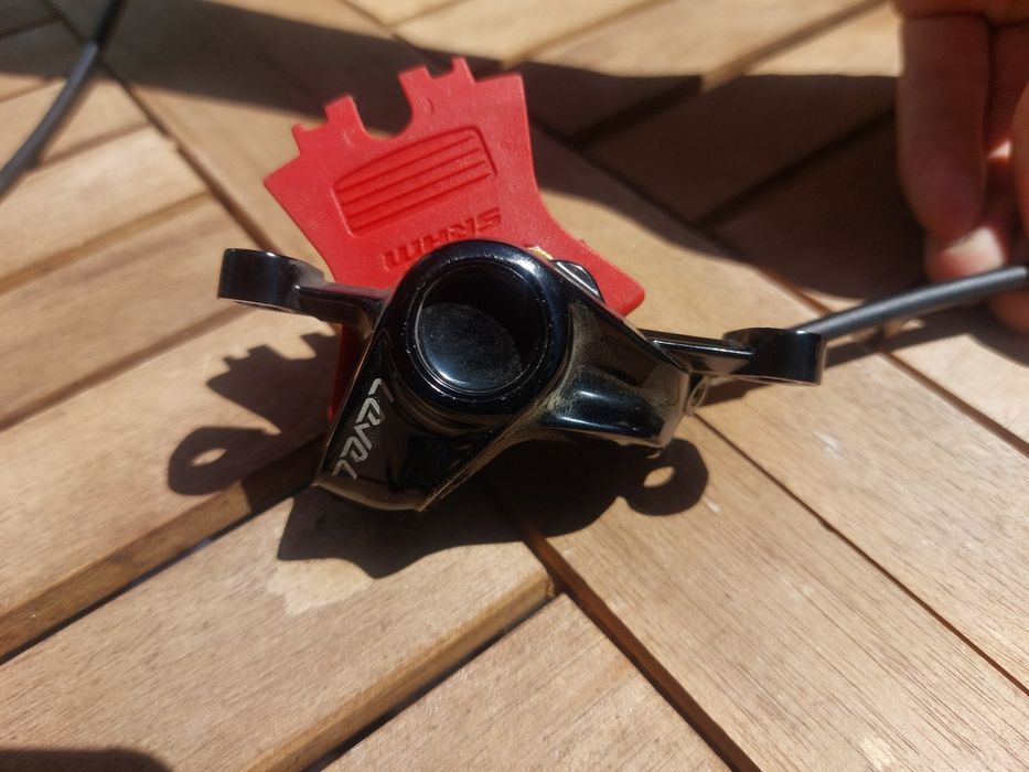 Hamulce Sram Level Ultimate 2018