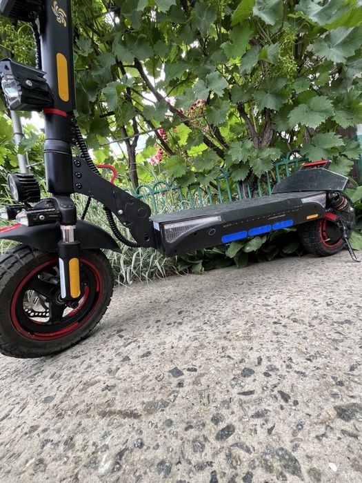 Електросамокат  Tecros T4 pro