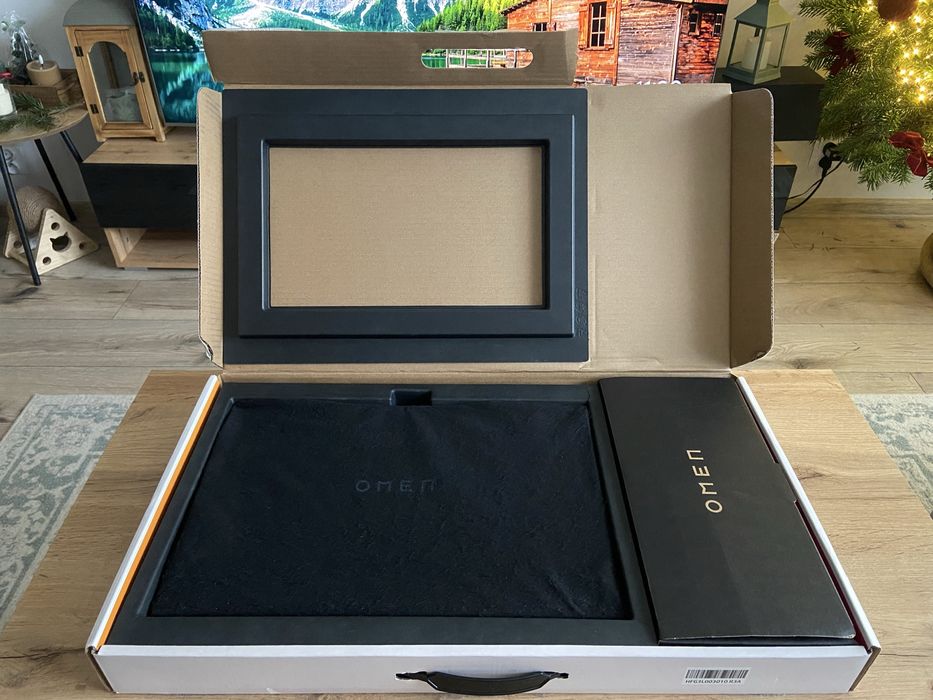 Praktycznie NIEUŻYWANY gaming Laptop HP OMEN 17 cali RTX 3070 INTEL i7