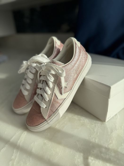 Buty Converse trampki różowe brokat 38,5 w stylu golden goose