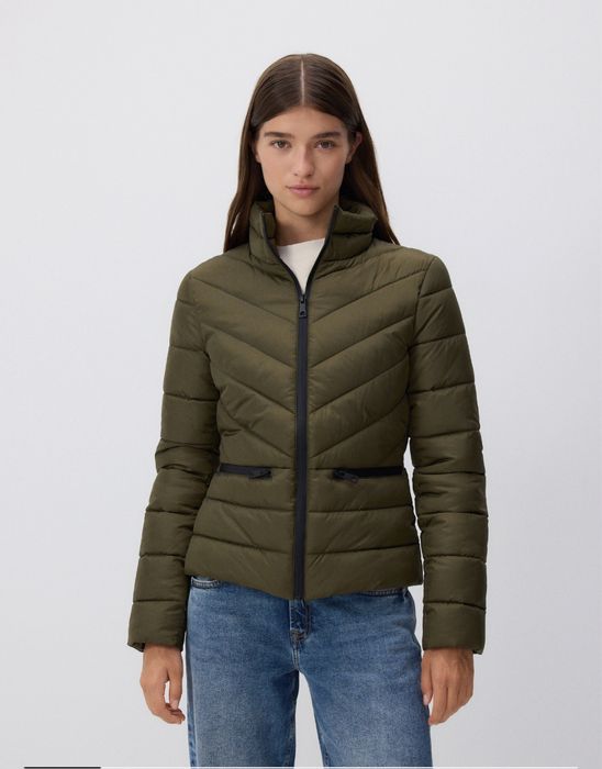 Стьобана куртка, нова