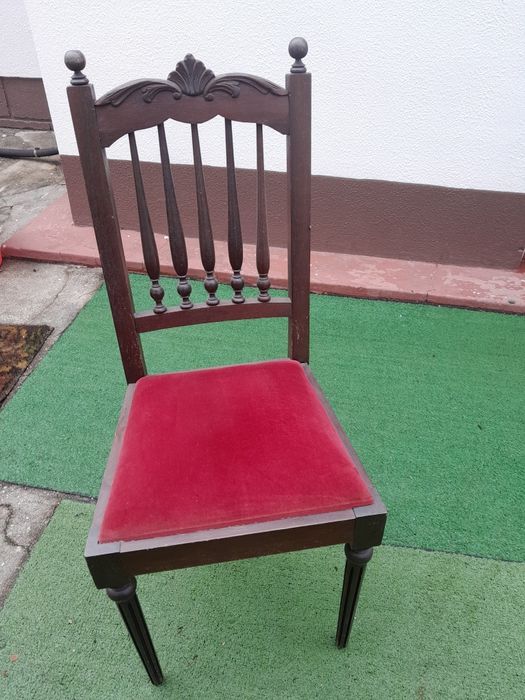 Cadeira vintage veludo bordô