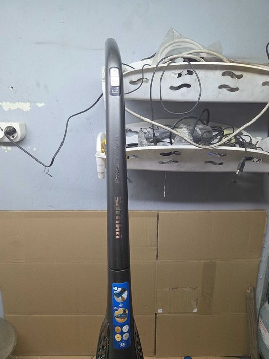 Odkurzacz pionowy PHILIPS PowerPro Aqua plus odkurz. Reczny ..298..