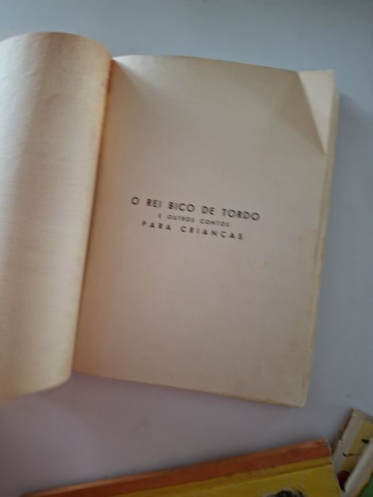 Livro Majora o Rei bico de tordo