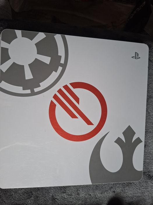 Konsola ps4 Star Wars wersja limitowana