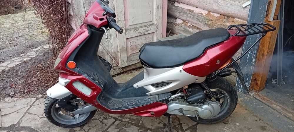 Скутер Peugeot  50cc