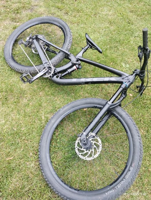 Trek fuel ex 8 rok 2020