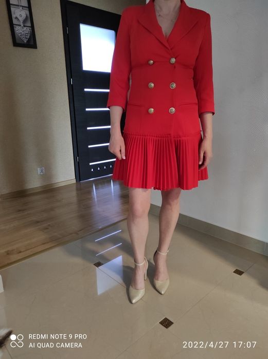 Sukienka elegancka  .