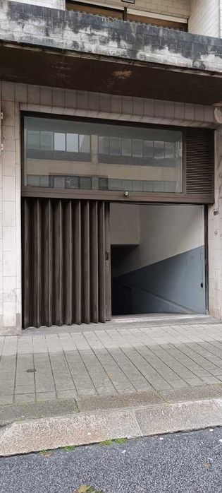 Lugar garagem - Motociclo