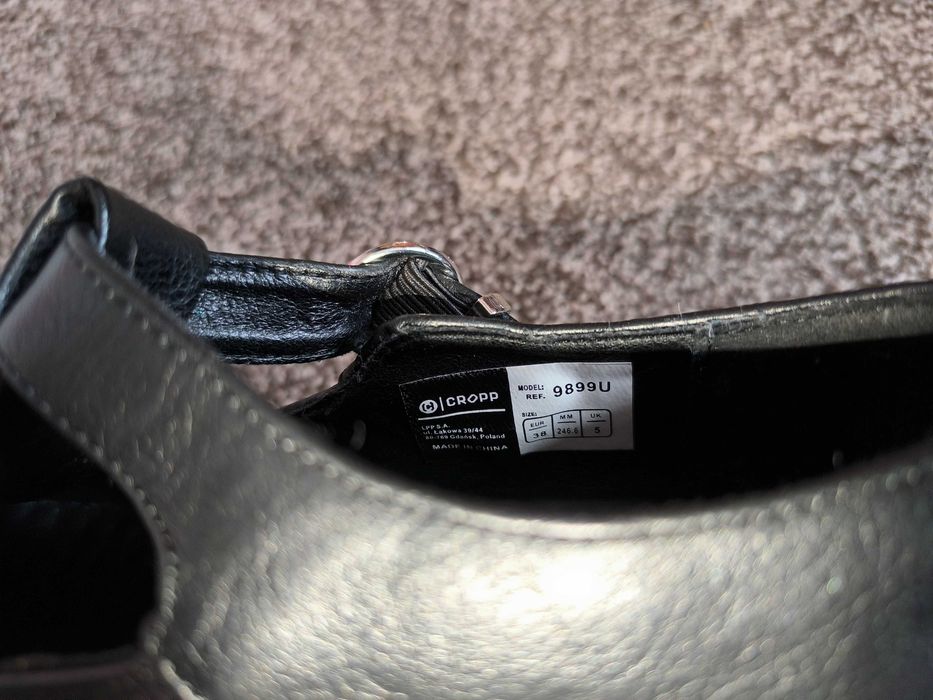 Buty damskie czarne 38