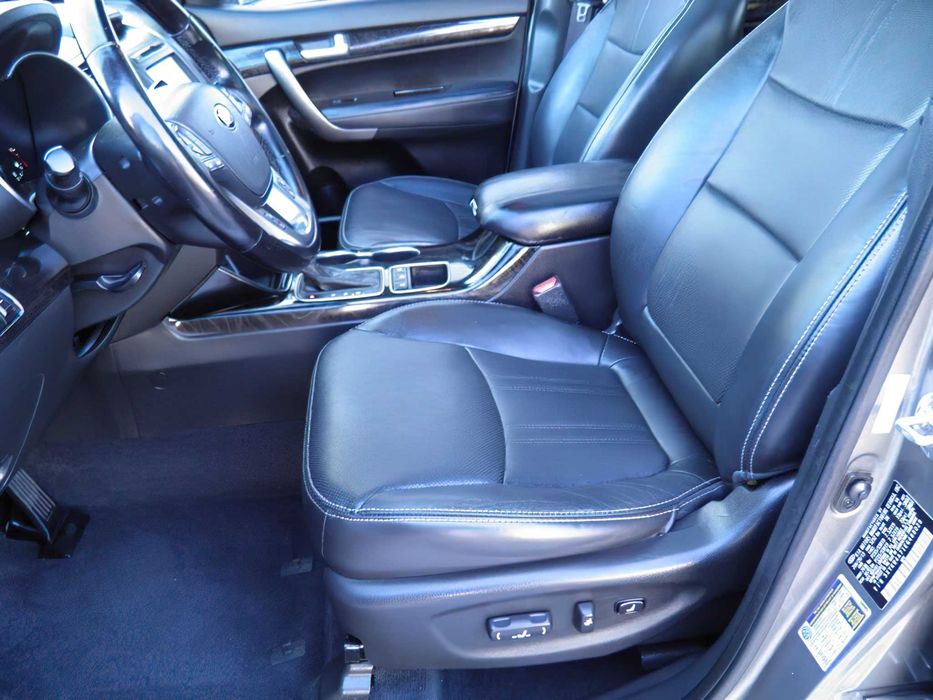 Kia Sorento      2015