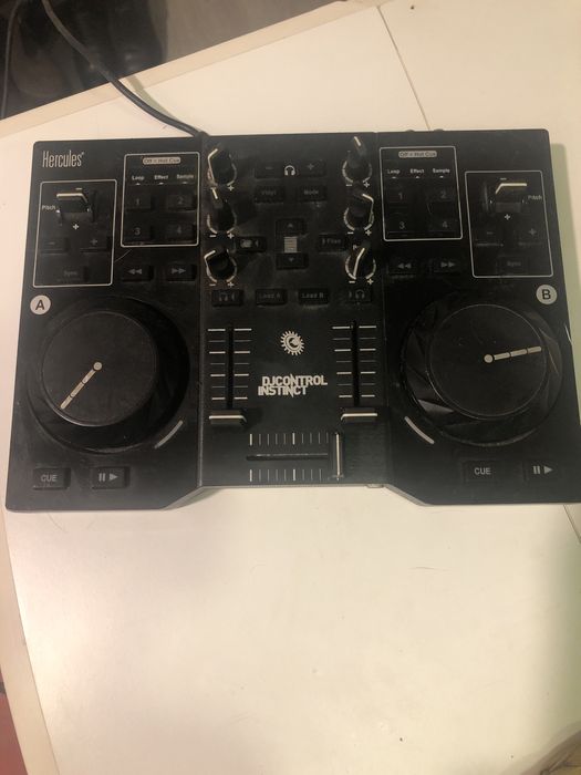 Djcontrol instinct HERCULES