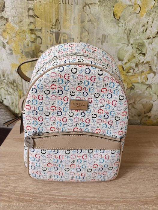 Рюкзак Guess белый