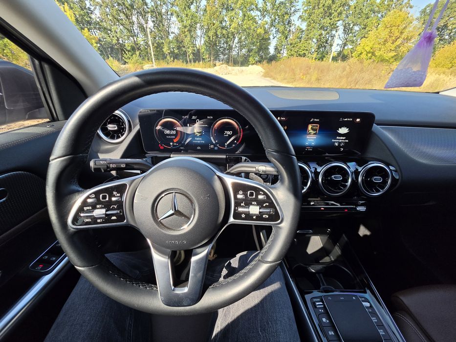 Mercedes-Benz GLA-Class 2021