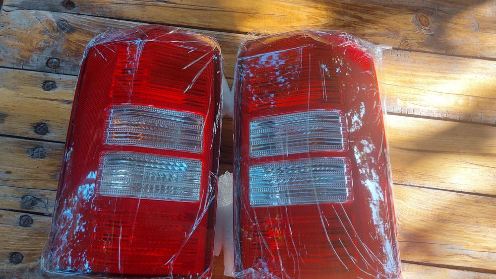 Ліхтар задній Джип Патріот 2007-2017 р