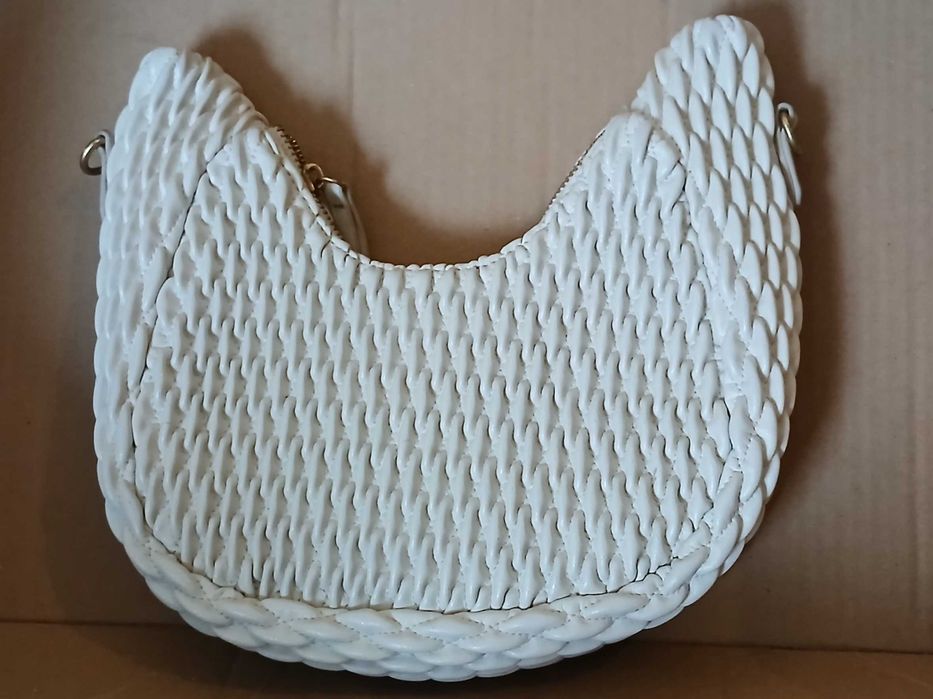 Torebka new yorker  biała kremowa