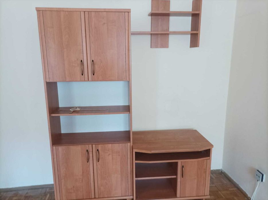 Sprzedam stolik okragly szklany - 170zl -meble używane