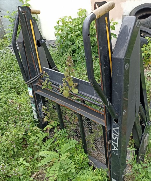 Гидравлический (автомобильный ) подъемник VISTA для инвалидов. Бу.