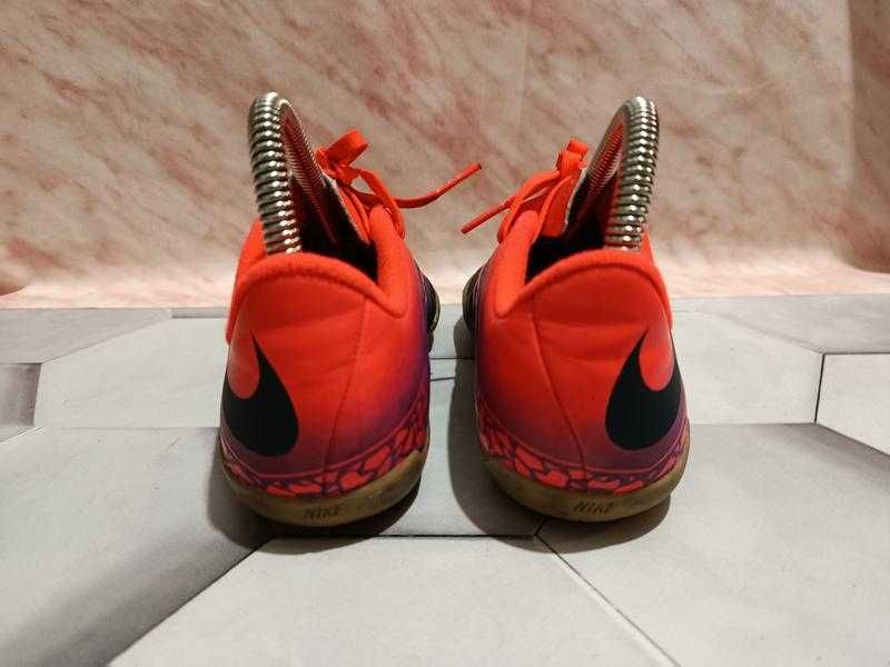 Футзалки Nike Hypervenomx Phade ii ic розмір 32