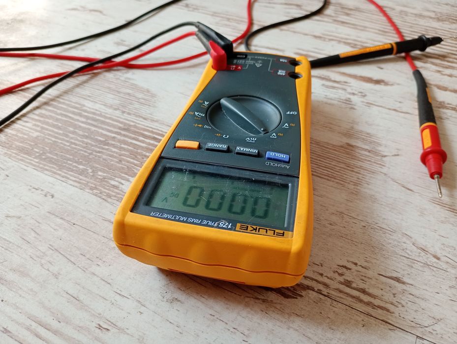 Miernik Multimetr Fluke 175