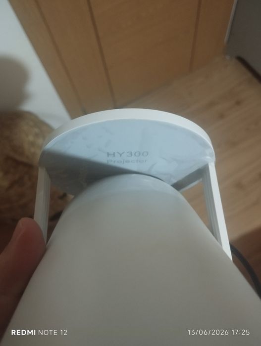 Projetor  portátil hy 300