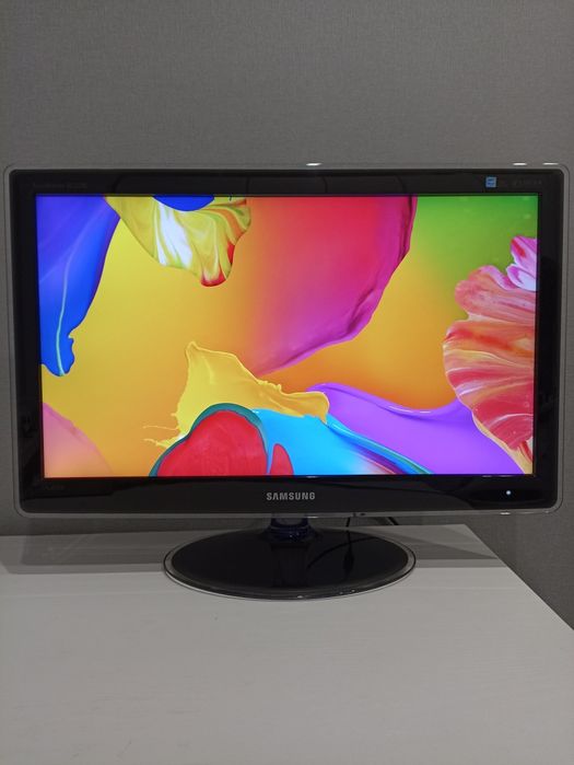 Монитор 23" дюйма Samsung LED FullHD HDMI DVI монітор 23