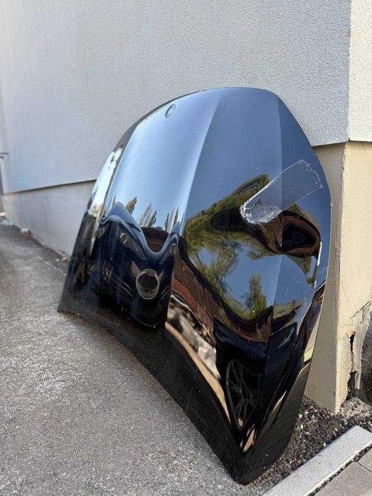 Запчастини на Mercedes Benz 2022 GLA 35 AMG Капот A0009890606