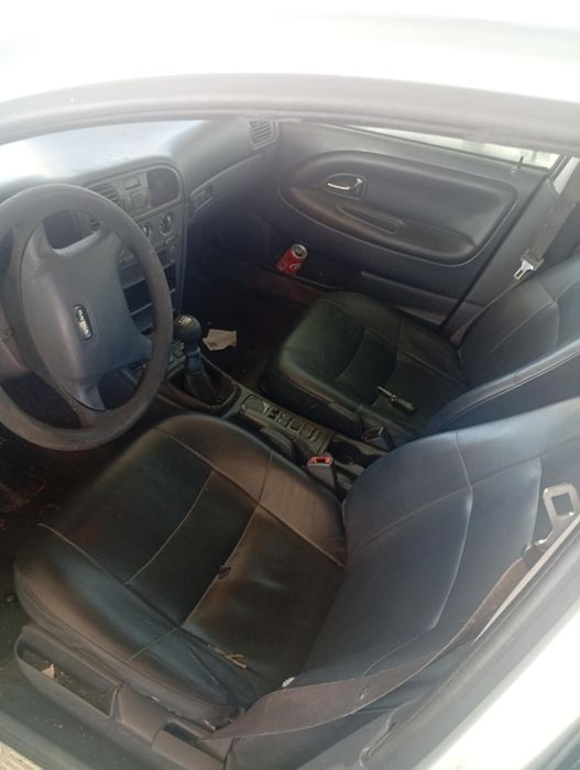 Volvo v40 apenas 217mil kms 1.9 turbo diesel