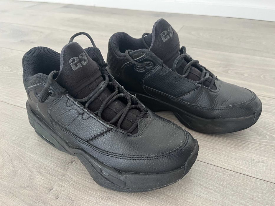 Air Jordan Max Aura 3