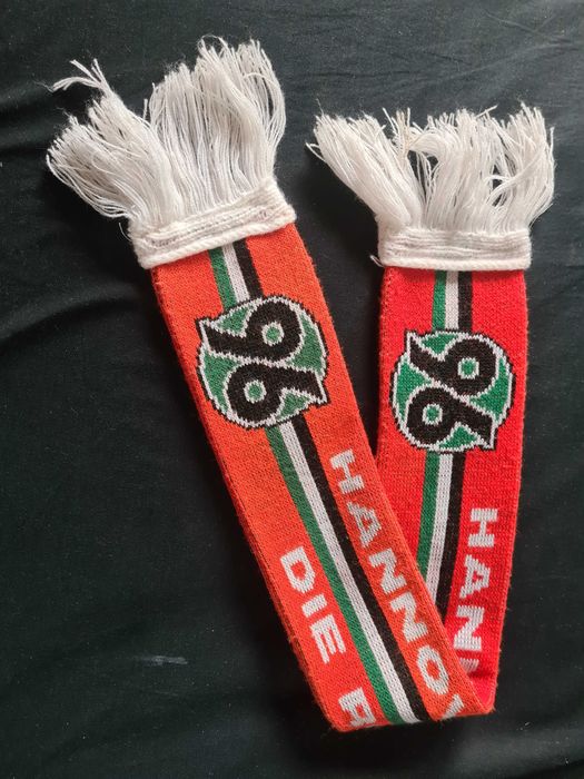 HANNOVER 96 szalik piłkarski