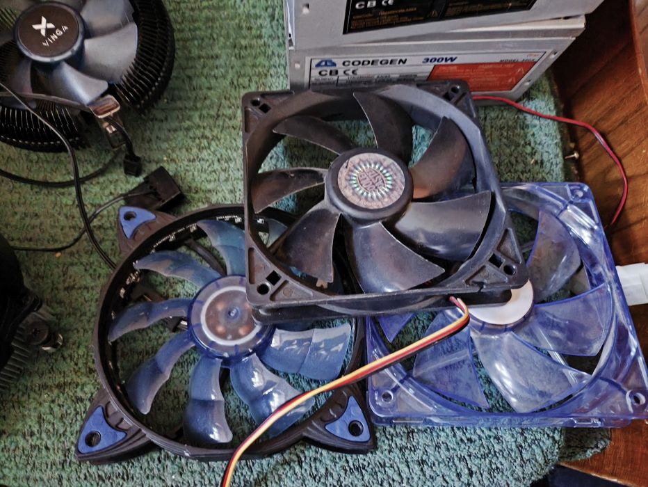 Продам кулера рабочие