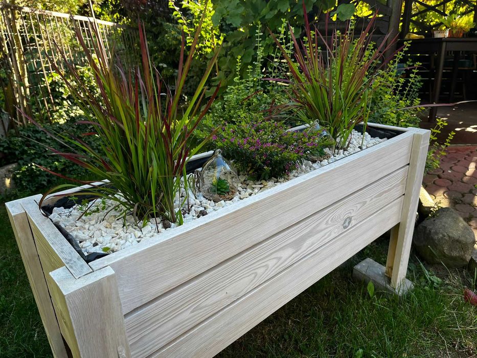 donica/skrzynia/kwietnik ogrodowy