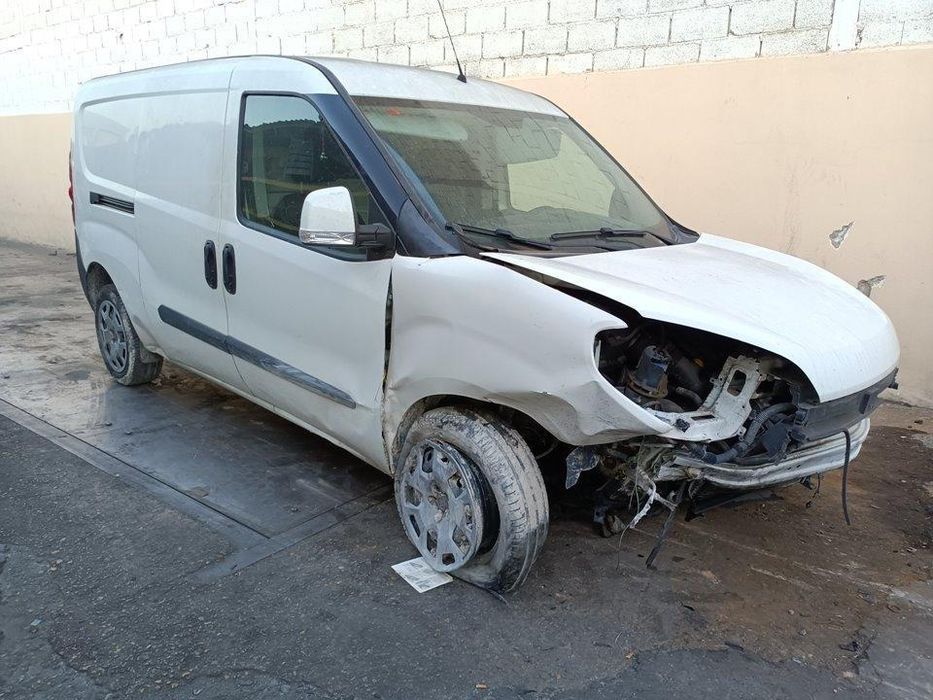Aerador Esquerdo Fiat Ii Doblò 263 Cargo