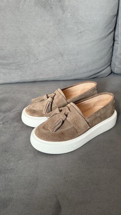 Продам мокасини 22 см устілка, замшеві