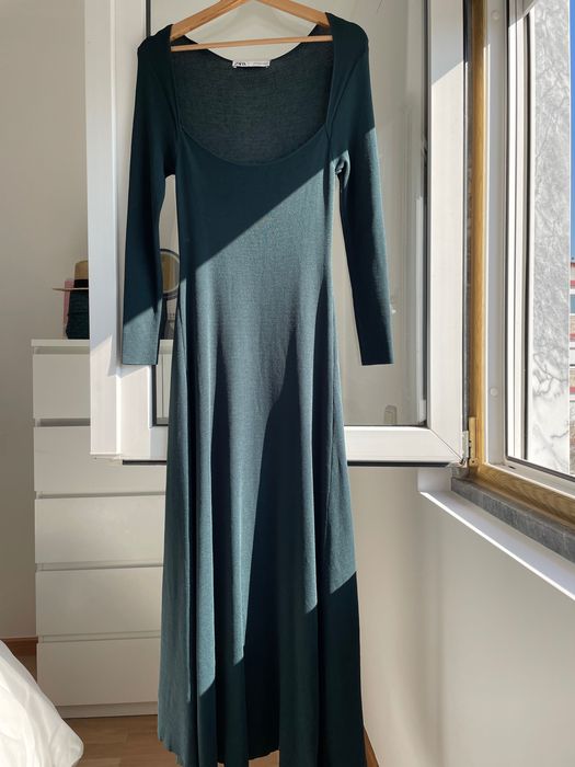 Vendo vestidos/macacão/camisas Zara e Mango