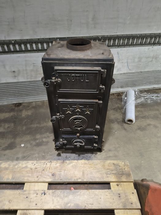 Piec Jotul koza.