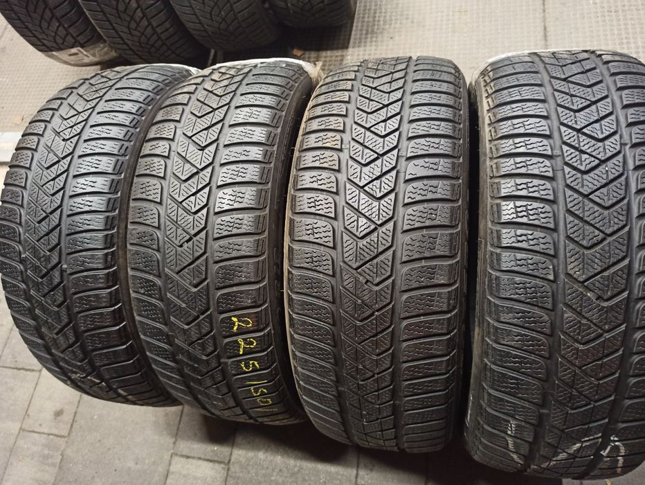 Зимняя резина 225/50 R18 Pirelli Sottozero 3