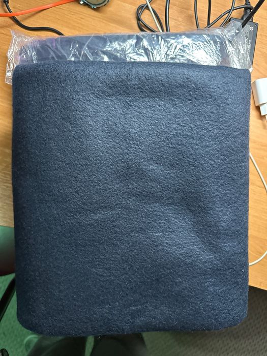 Продам новые пледы