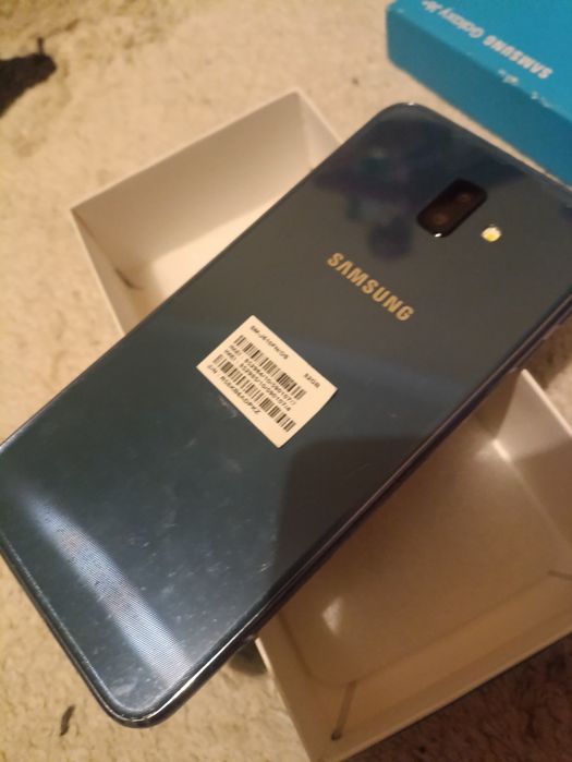 Telemóvel Samsung j6 plus