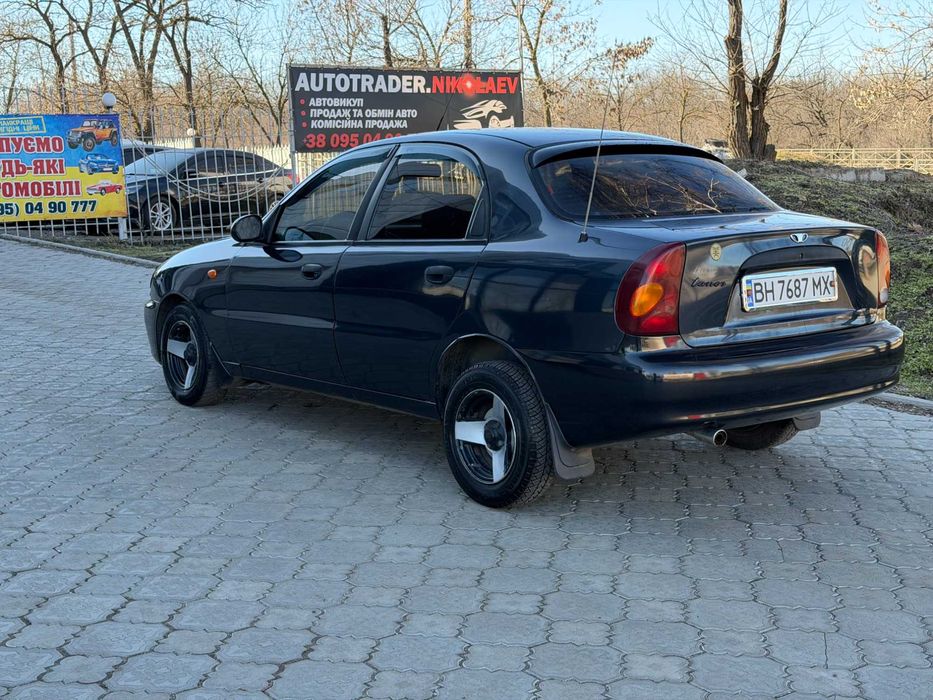 Продам ЗАЗ LANOS 2007р 1.5 бенз