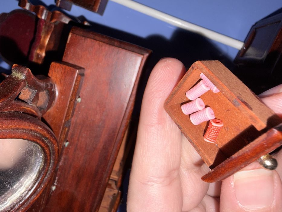 Conjunto mobiliario casa de bonecas