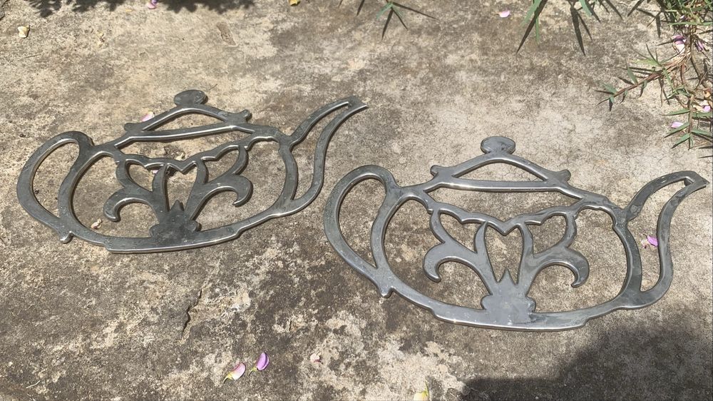 bases de tachos em metal
