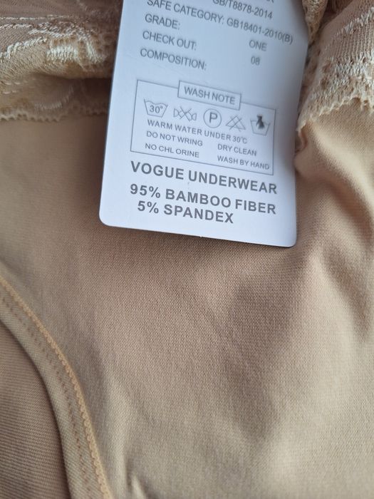 8x figi damskie 3XL